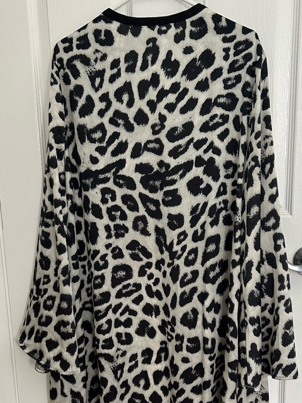 Luna Animal Print Black & White Kimono, Size Small. - Picture 6 of 6